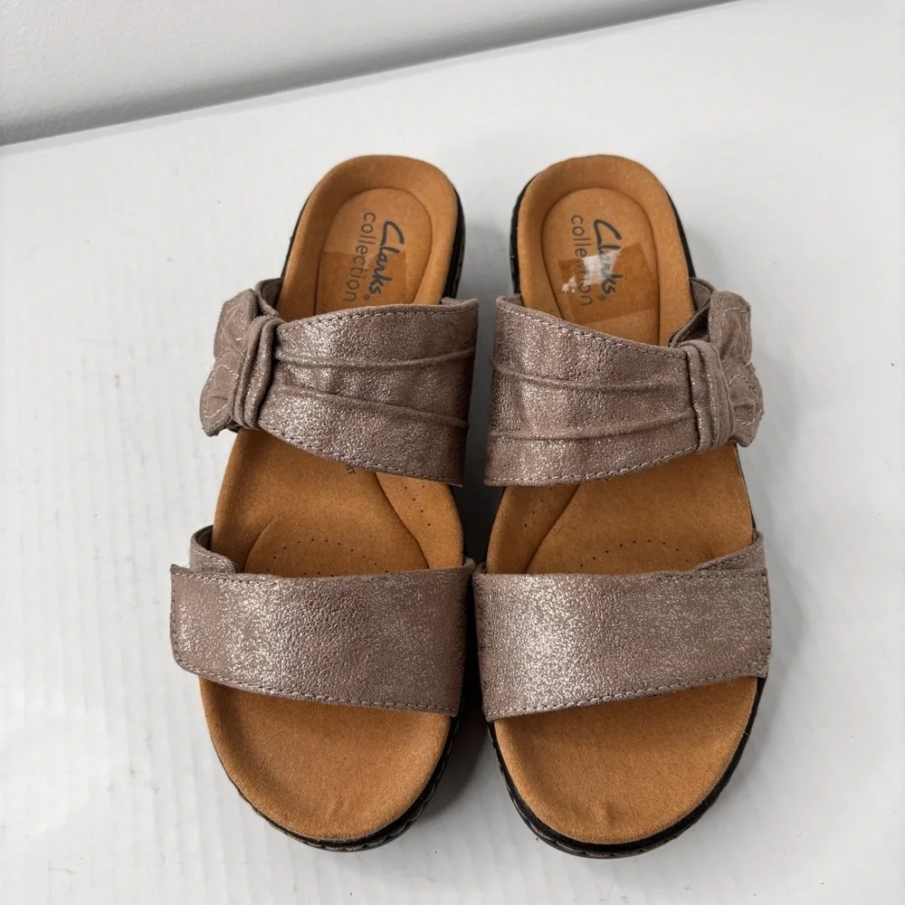 Clarks Merliah Charm Comfort Sandals Taupe Metallic Slides Size 6.5 Adjustable